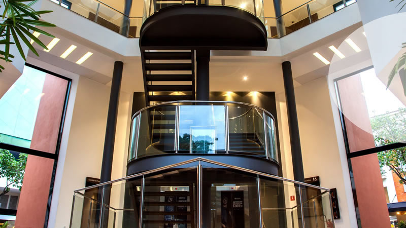 Retrofit Comercial de Shopping 