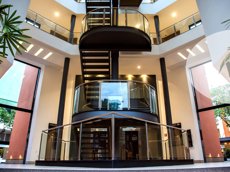 Retrofit Comercial de Shopping 